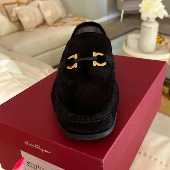 Salvatore Ferragamo | Shoes | I Am Selling A Pair Of Mens  display picture 1